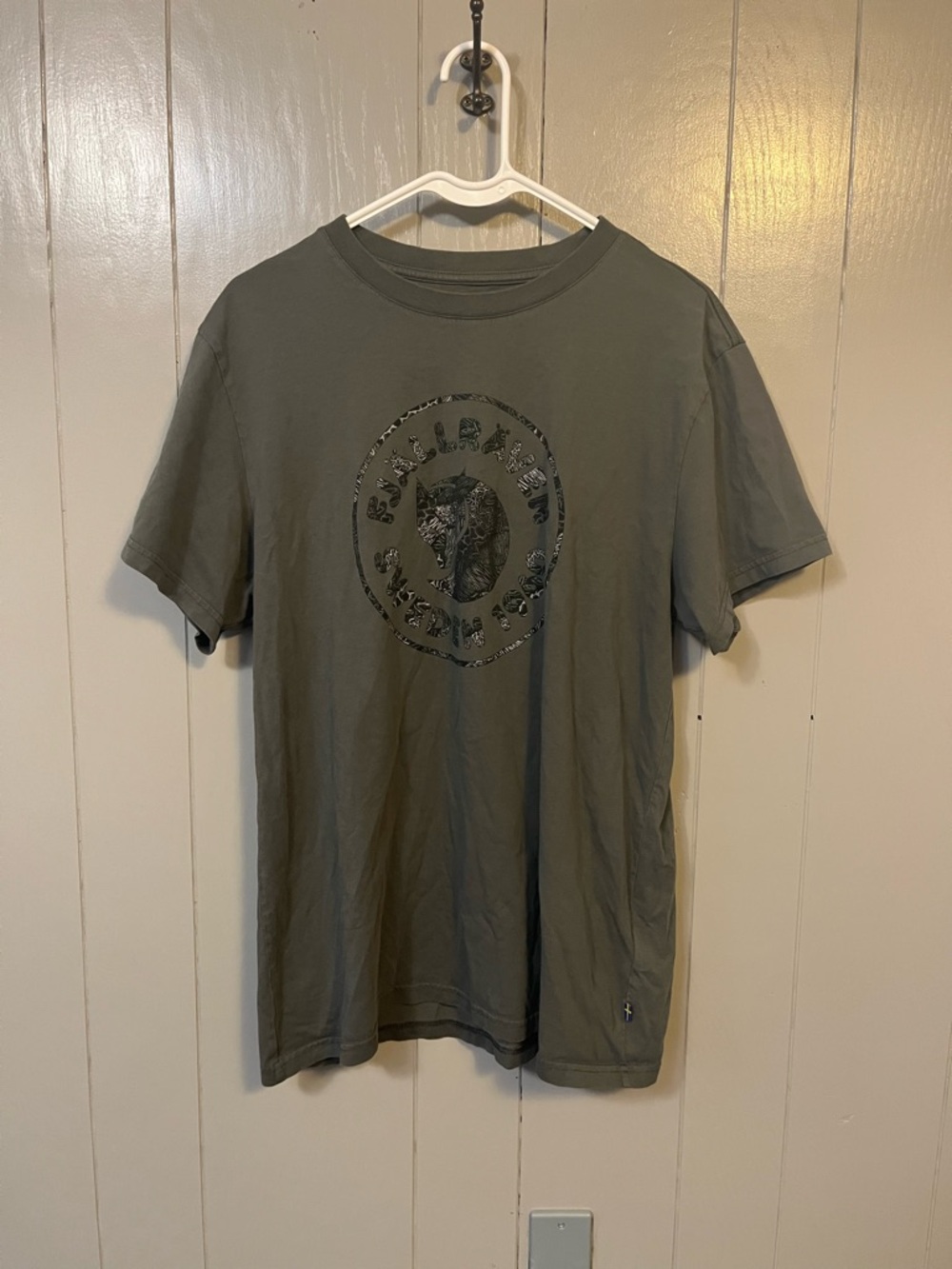 Fjällräven Kånken Art Logo Graphic Cotton Green Outdoor Hike Men's M T-Shirt